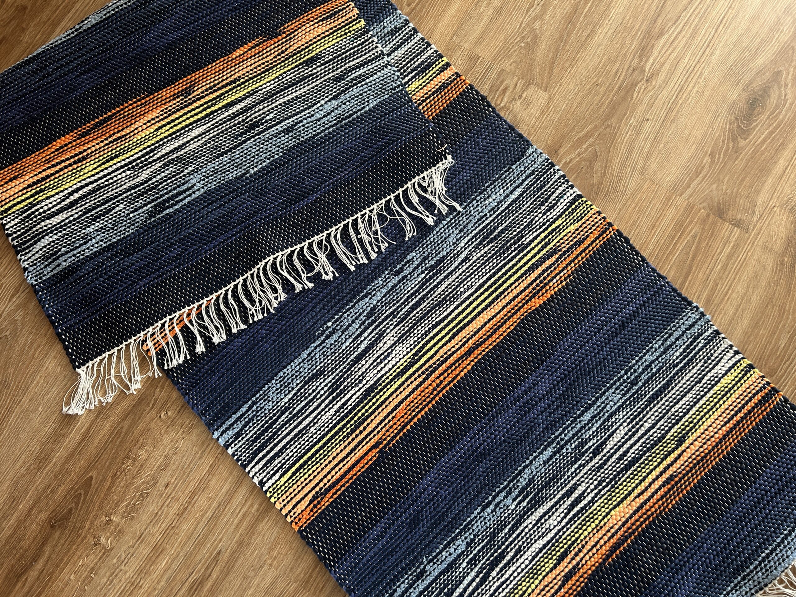 0,69 x 1,96 Sinine põhi + kollased, oranžid - Image 2