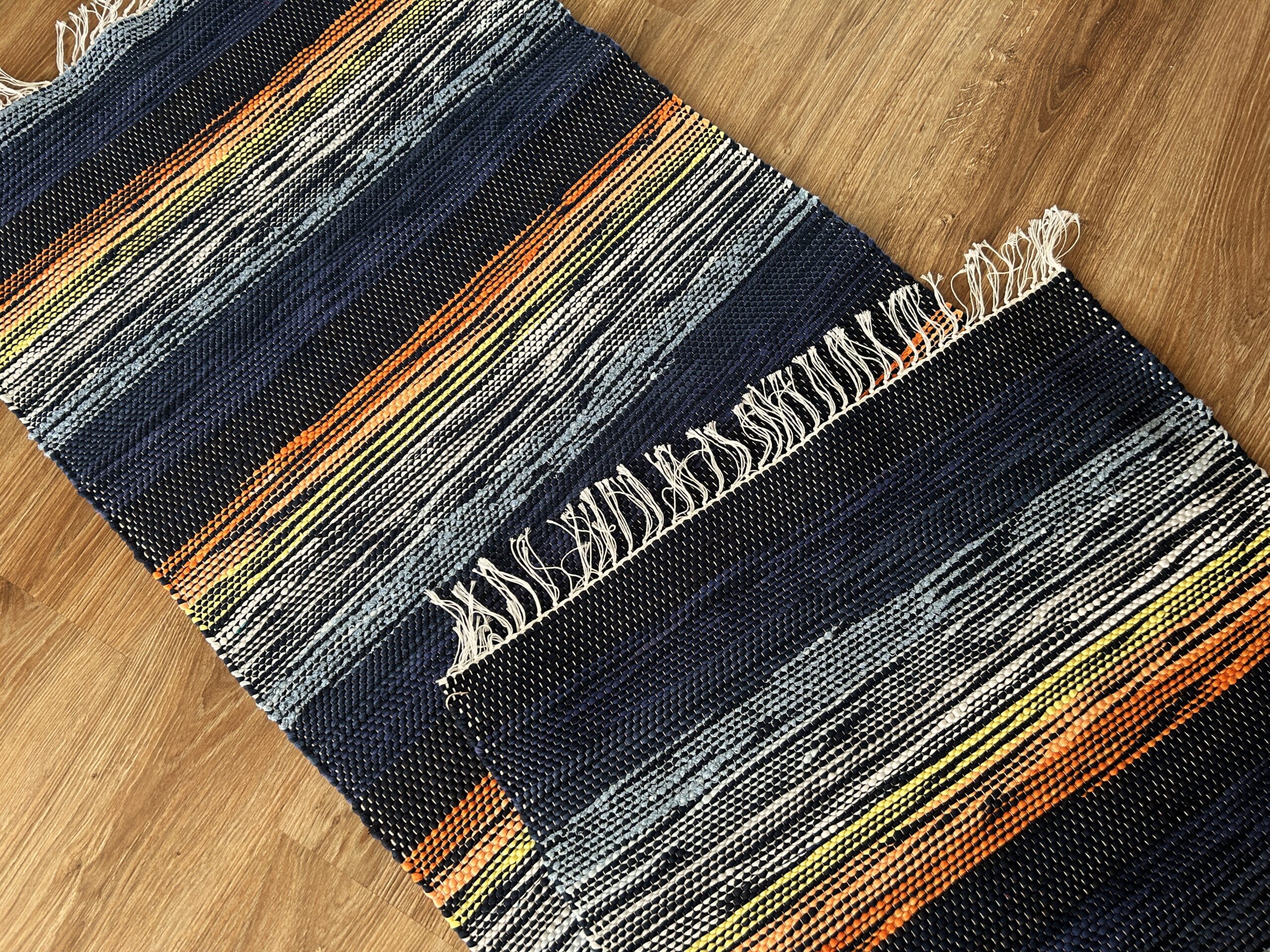 0,69 x 1,96 Sinine põhi + kollased, oranžid