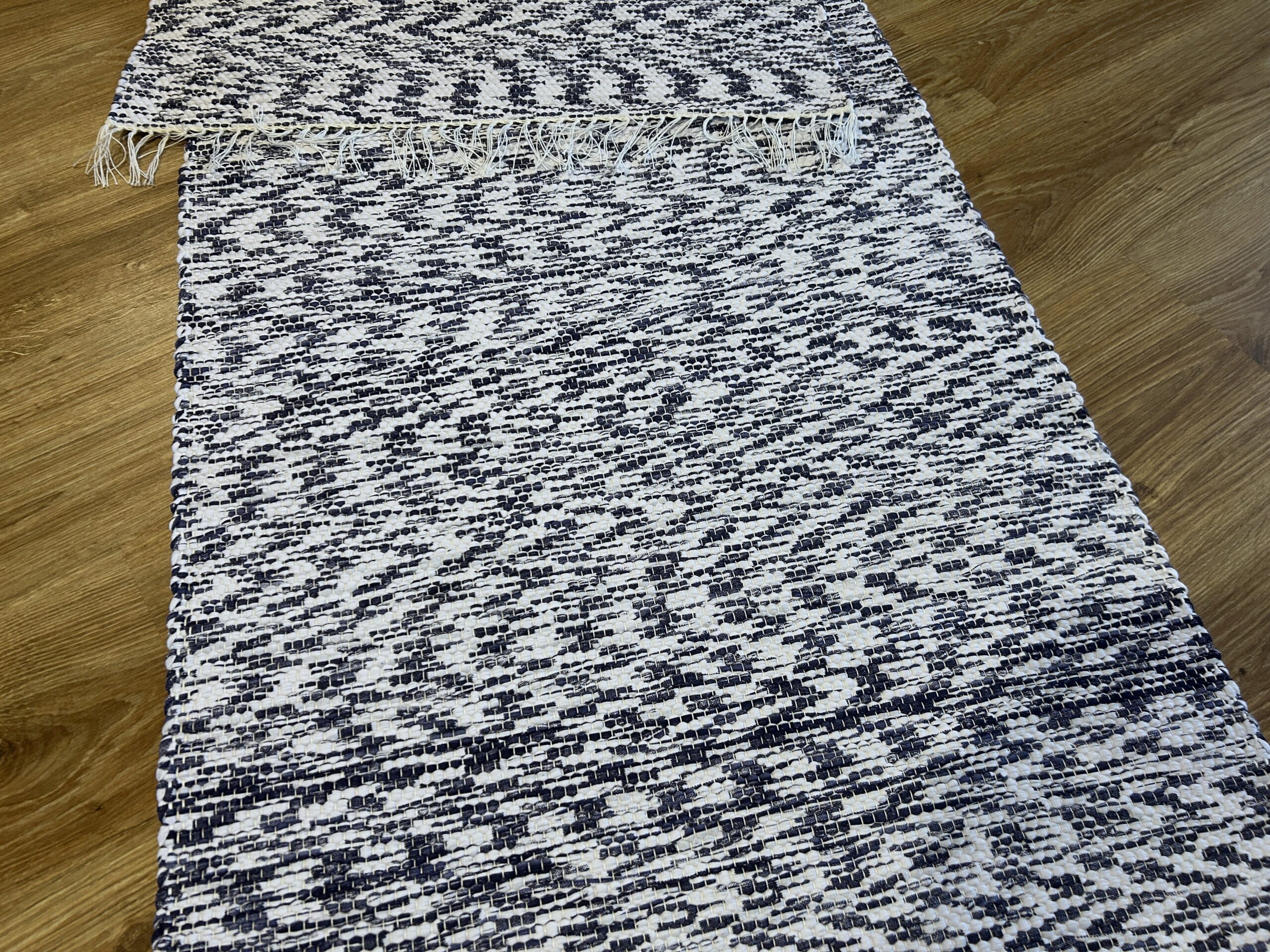 0,66 x 1,28 / 0,68 x 1,71 Tumesinise - valge - kirju - Image 3